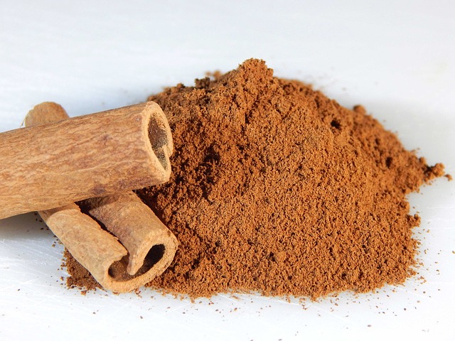 cinnamon face mask glowing skin